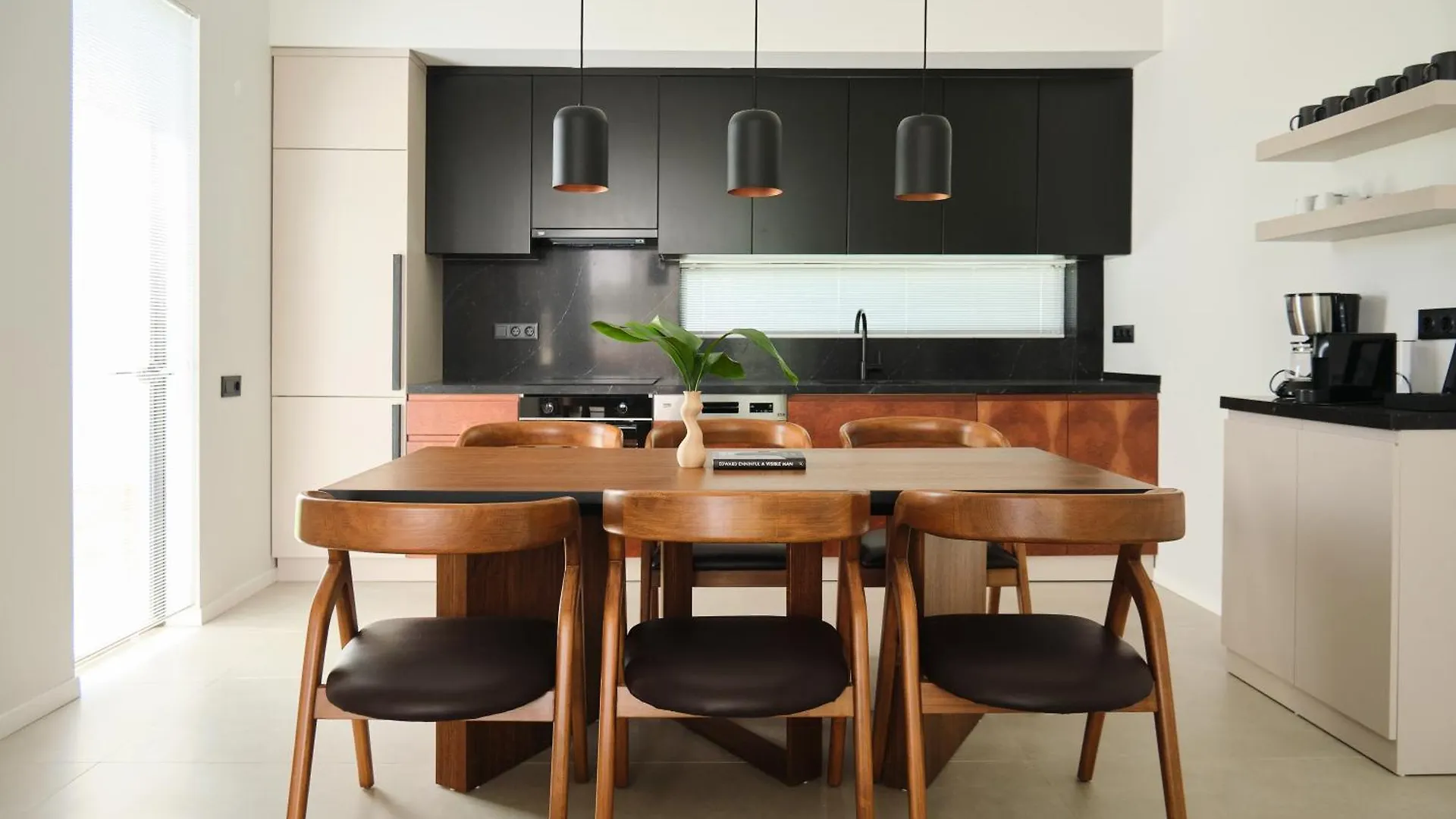 Ashta Suites / Color Block Fethiye