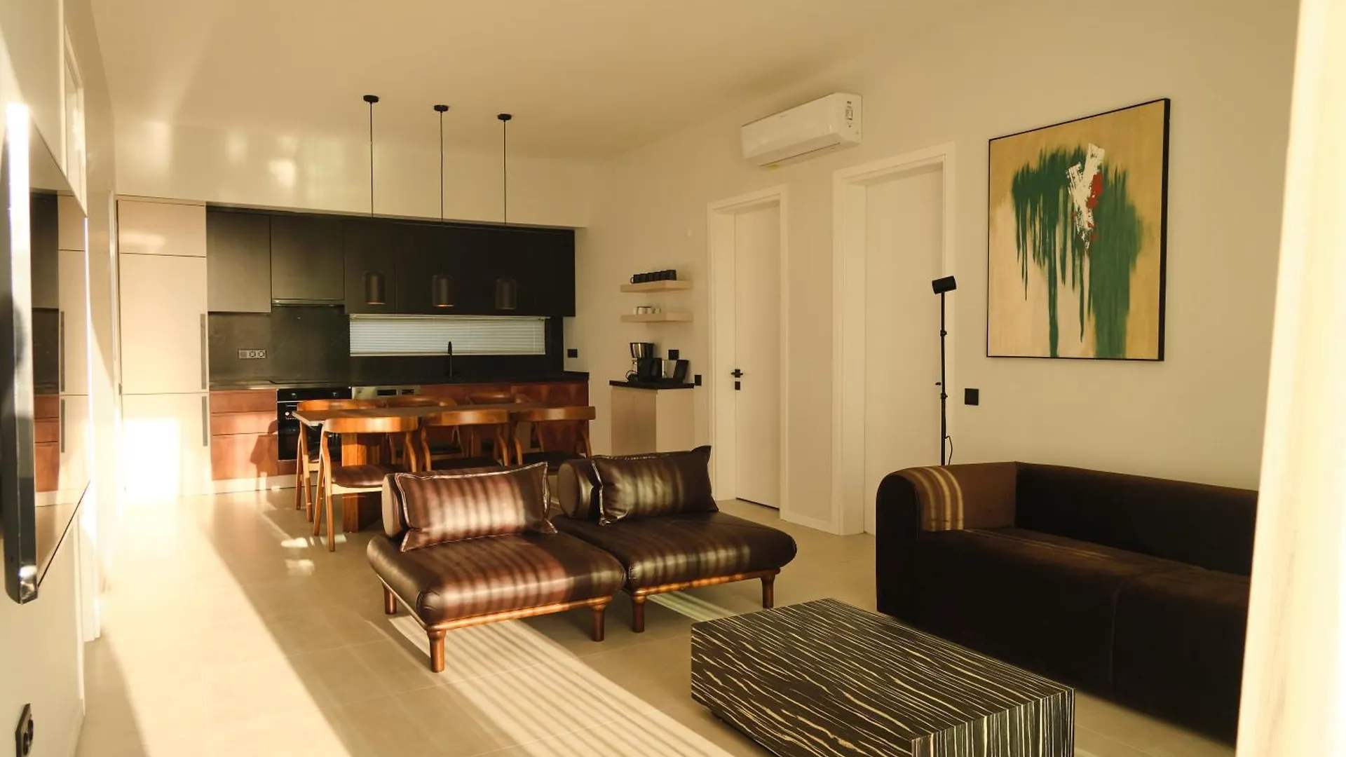 Ashta Suites / Color Block Fethiye Willa